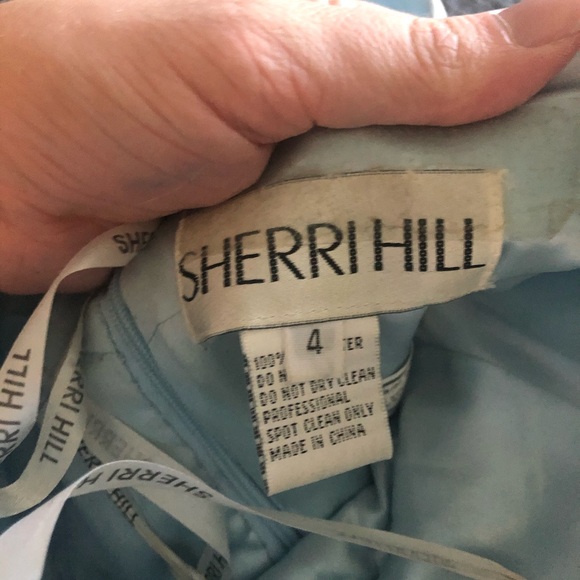 Sherri Hill Prom Dress - Picture 3 of 6